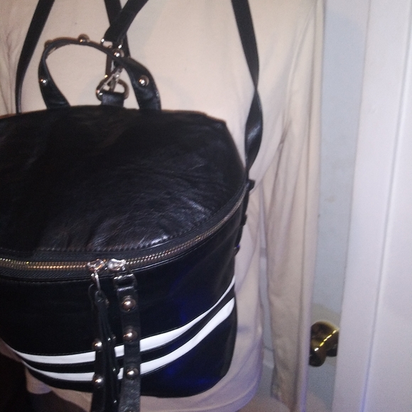 Steve Madden faux leather backpack - Picture 7 of 12